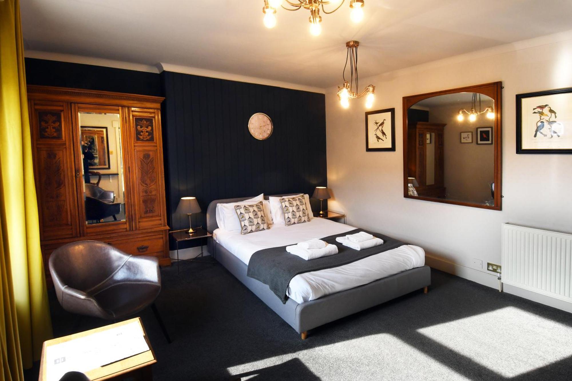 The Inn At Cheltenham Parade Harrogate Bagian luar foto