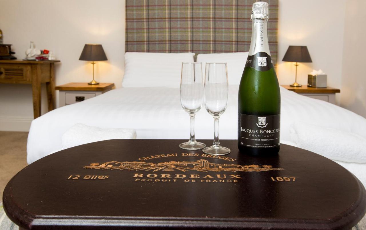 The Inn At Cheltenham Parade Harrogate Bagian luar foto